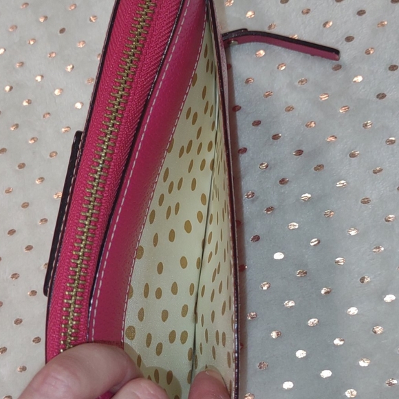 COPY - Kate Spade New York Wallet - Picture 4 of 8